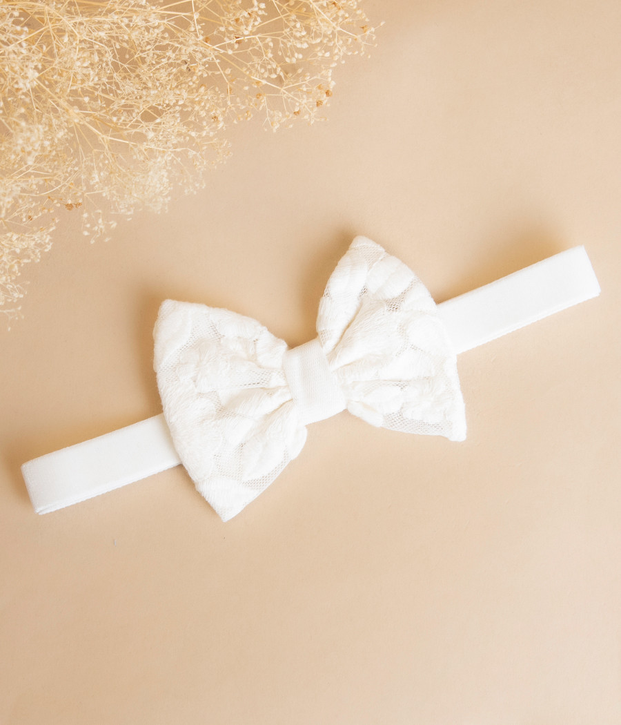 Elastyczna aksamitna opaska do chrztu z koronkową kokardką - minimi