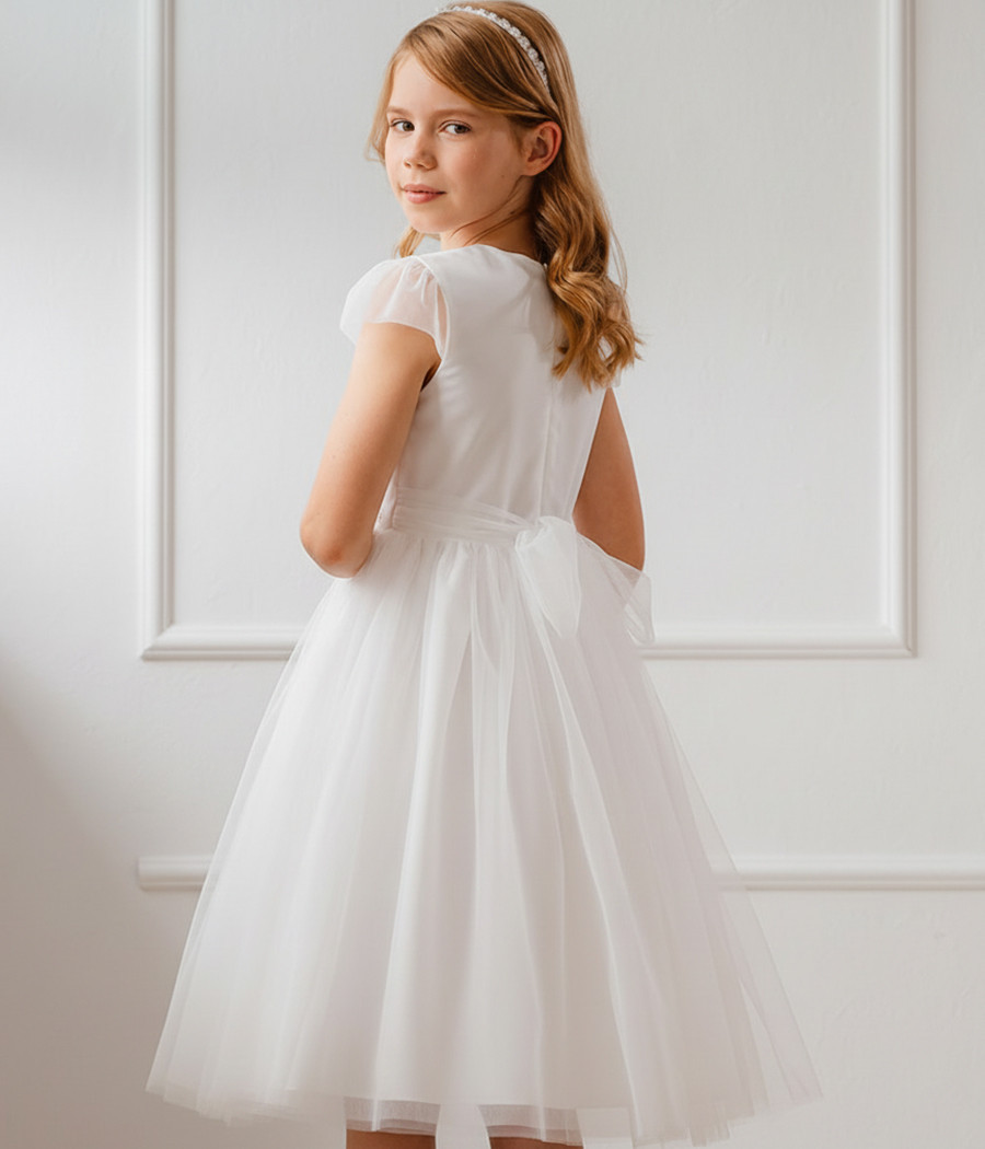 Sukienka po Komunii dla dziewczynki z cekinową aplikacją - minimi