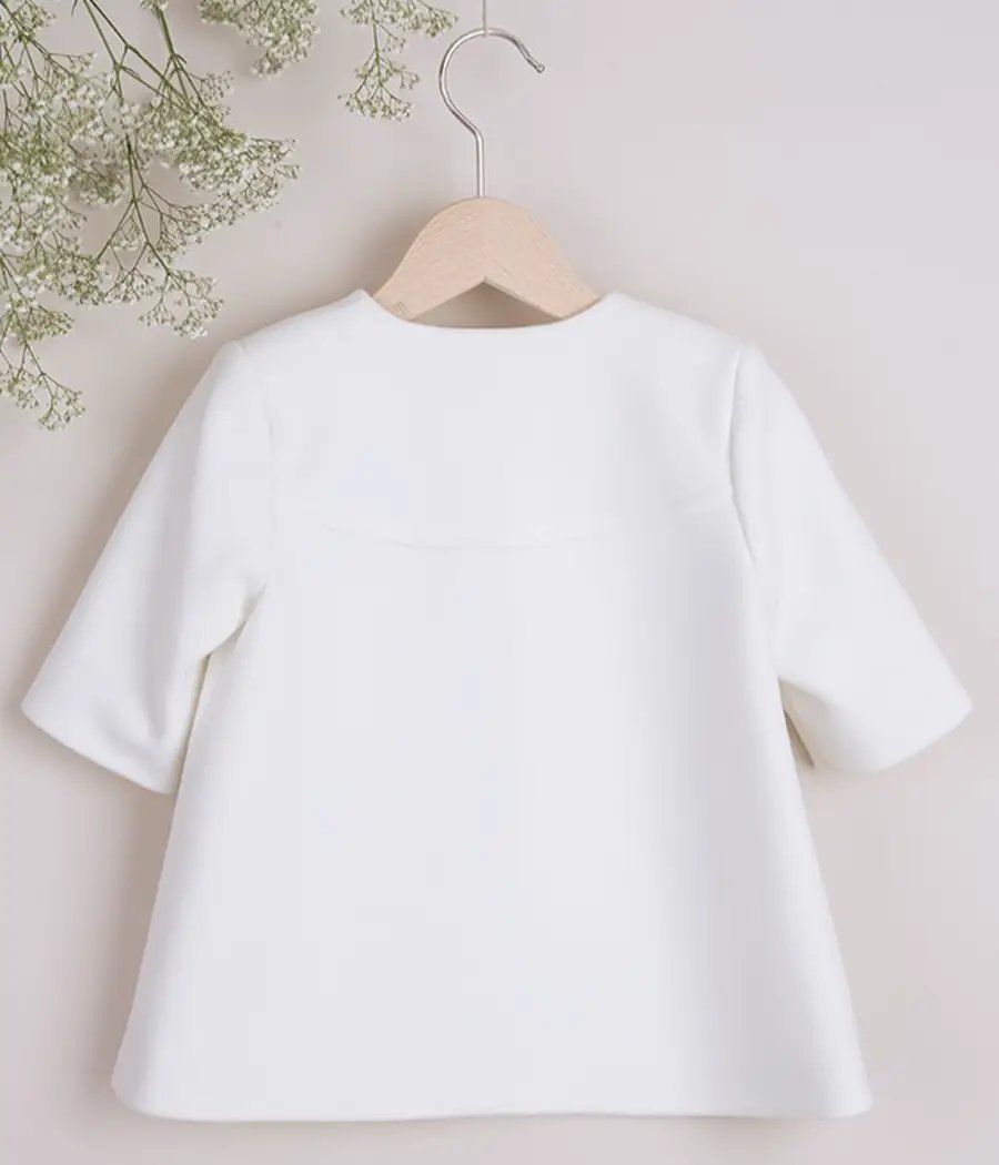 Płaszczyk do chrztu dla dziewczynki zawiązywany na kokardkę - minimi