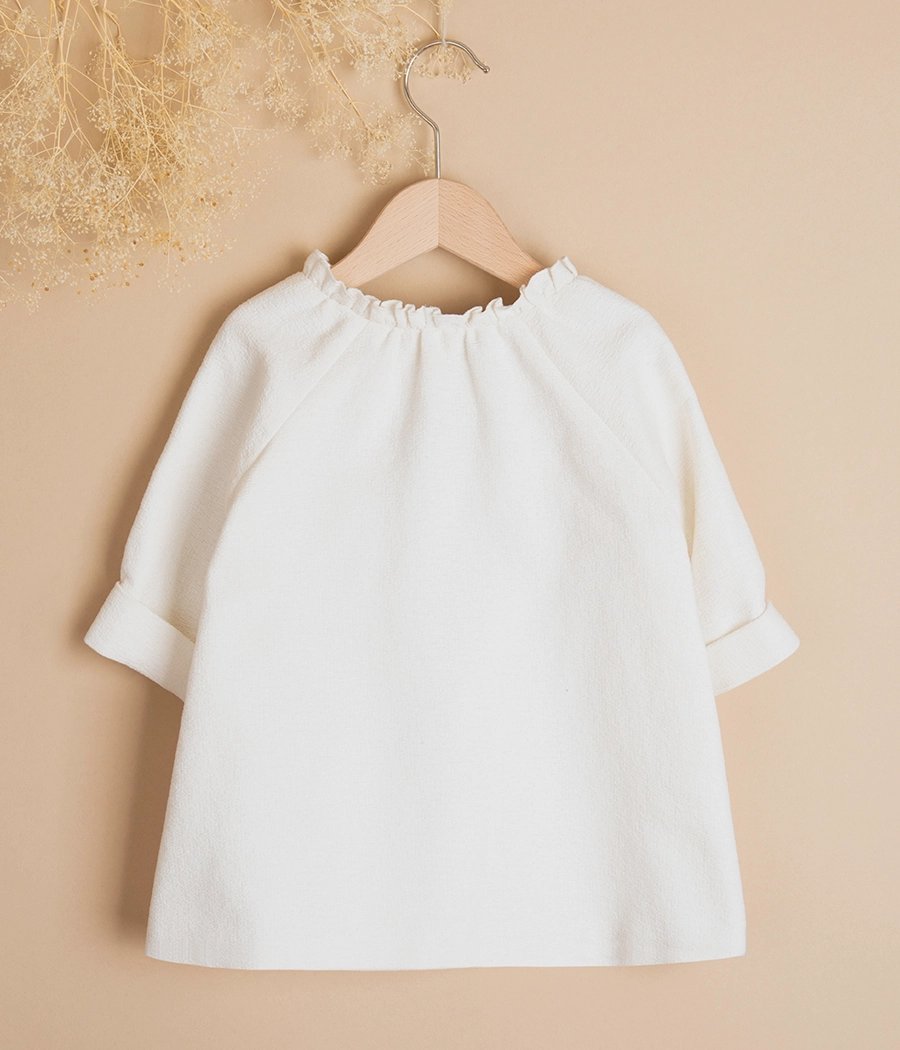 Narzutka do chrztu dla dziewczynki bawełniana z kokardką - minimi