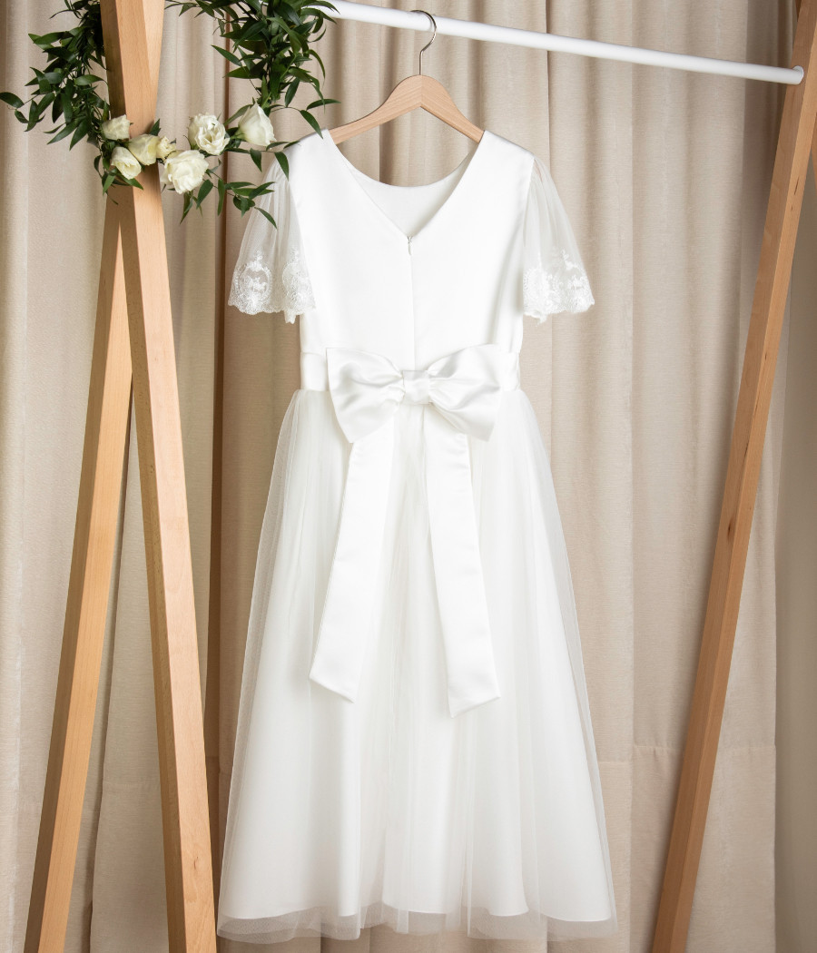 Sukienka komunijna z koronkowym rękawkiem Laura - minimi