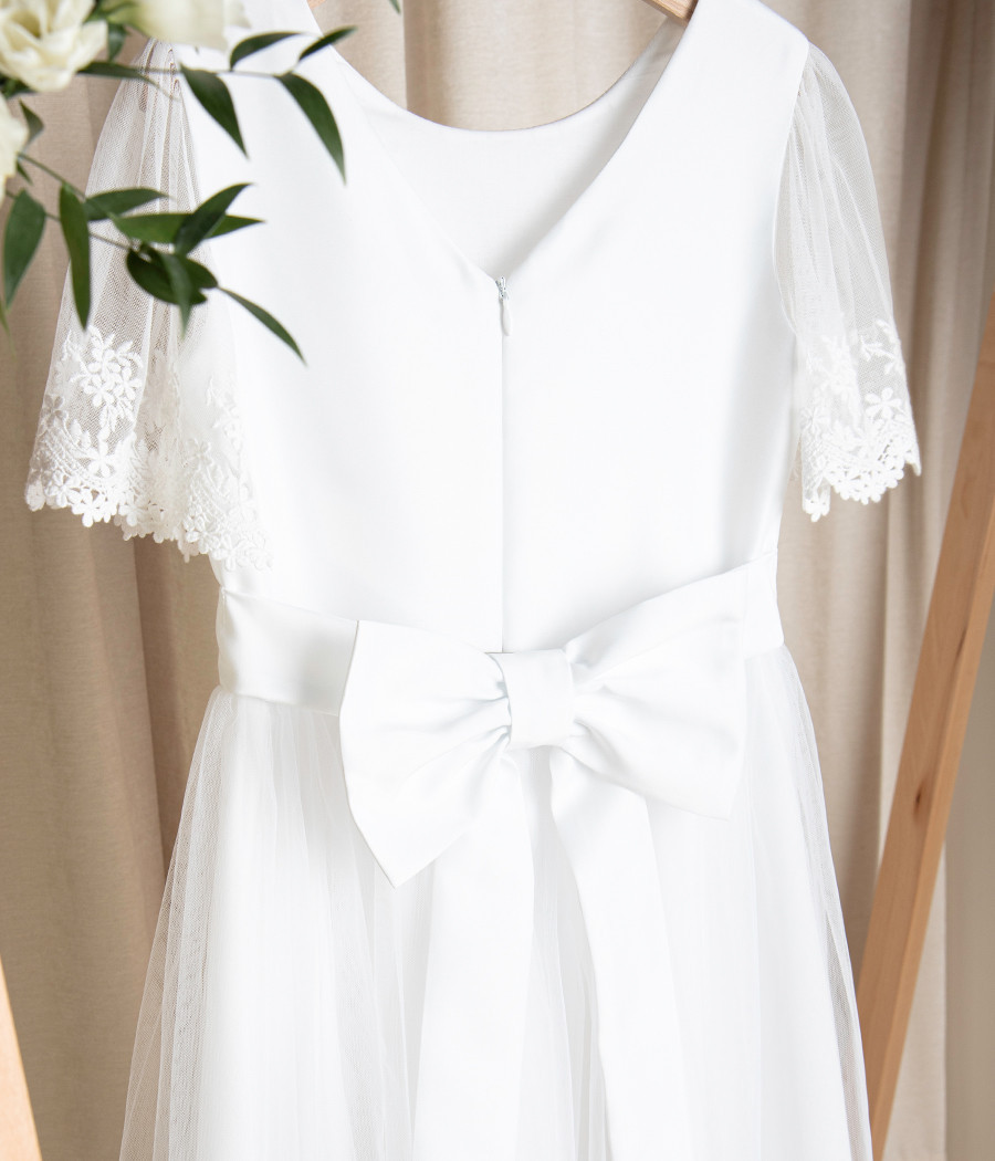 Sukienka komunijna z koronkowym rękawkiem Laura - minimi