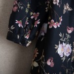 czarna sukienka w kolorwe kwiatki