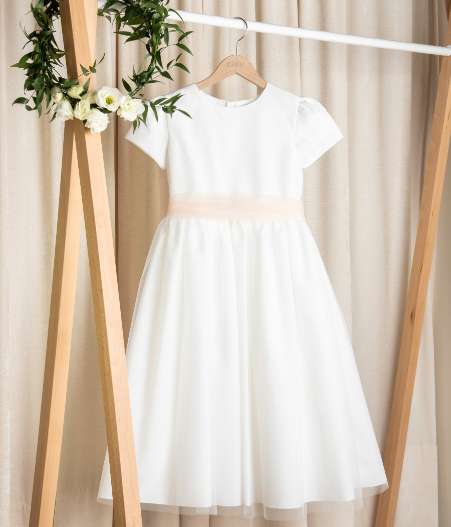 Sukienka tiulowa dla dziewczynki z różową szarfą - minimi