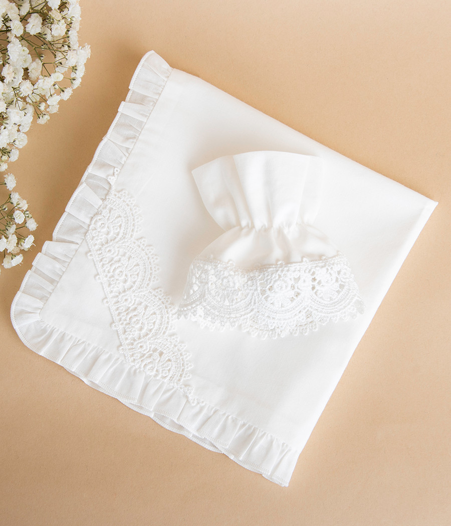 Szatka i profitka do chrztu śmietankowe z bawełnianą koronką - minimi